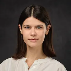 Portrait of Lauren Cardone