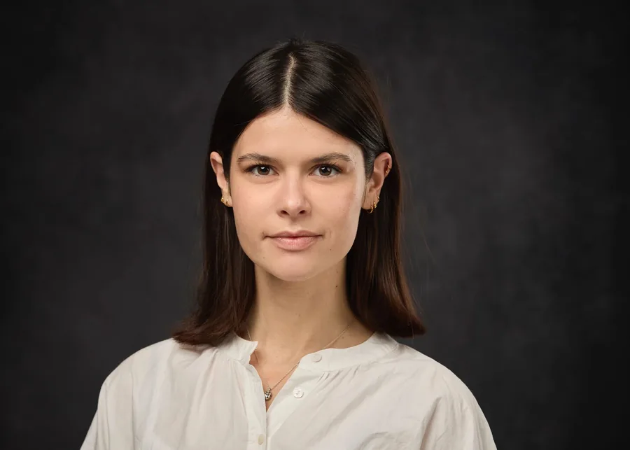 Portrait of Lauren Cardone